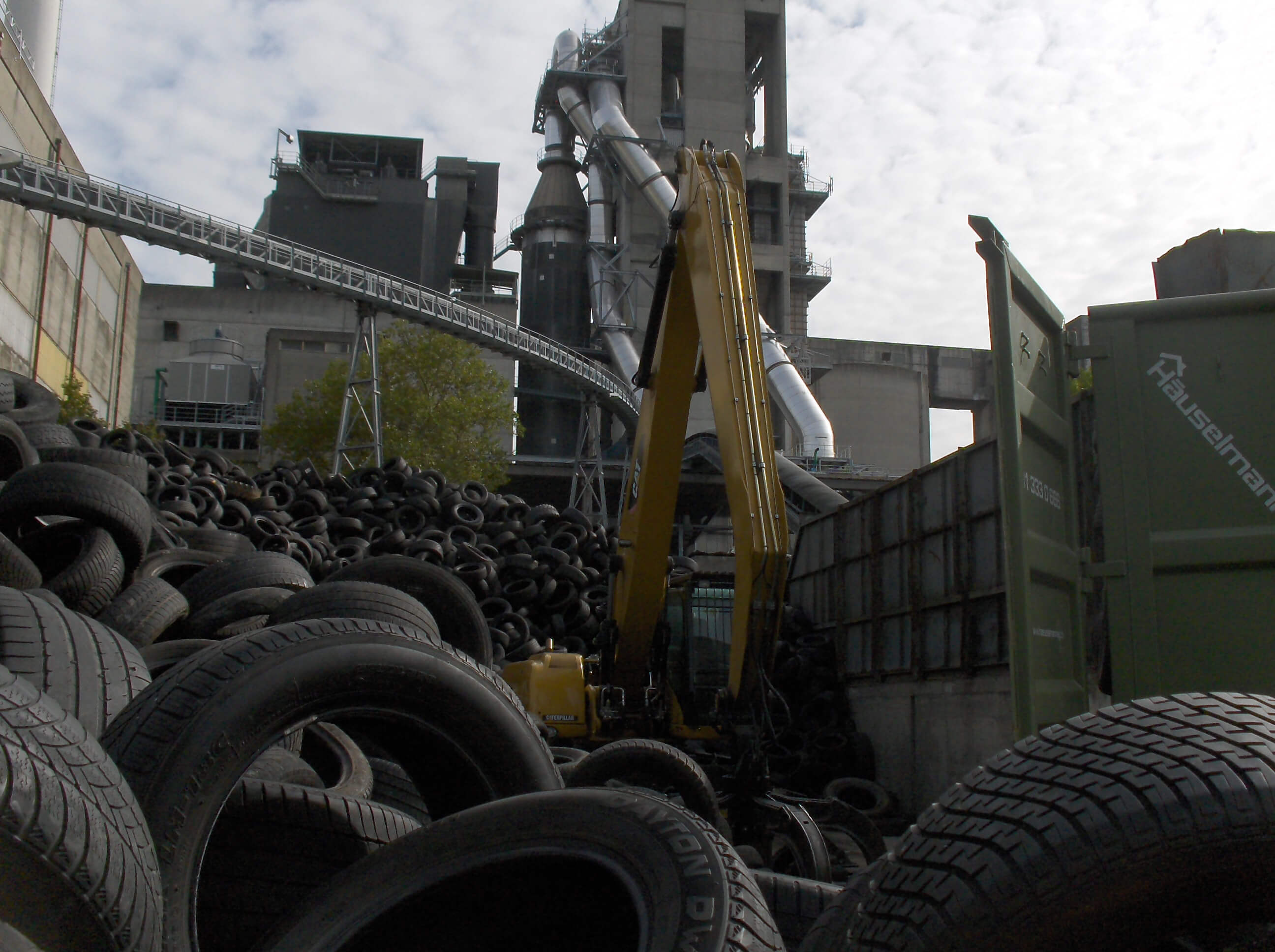 JURA CEMENT Werk Wildegg Alternative Brennstoffe Pneu