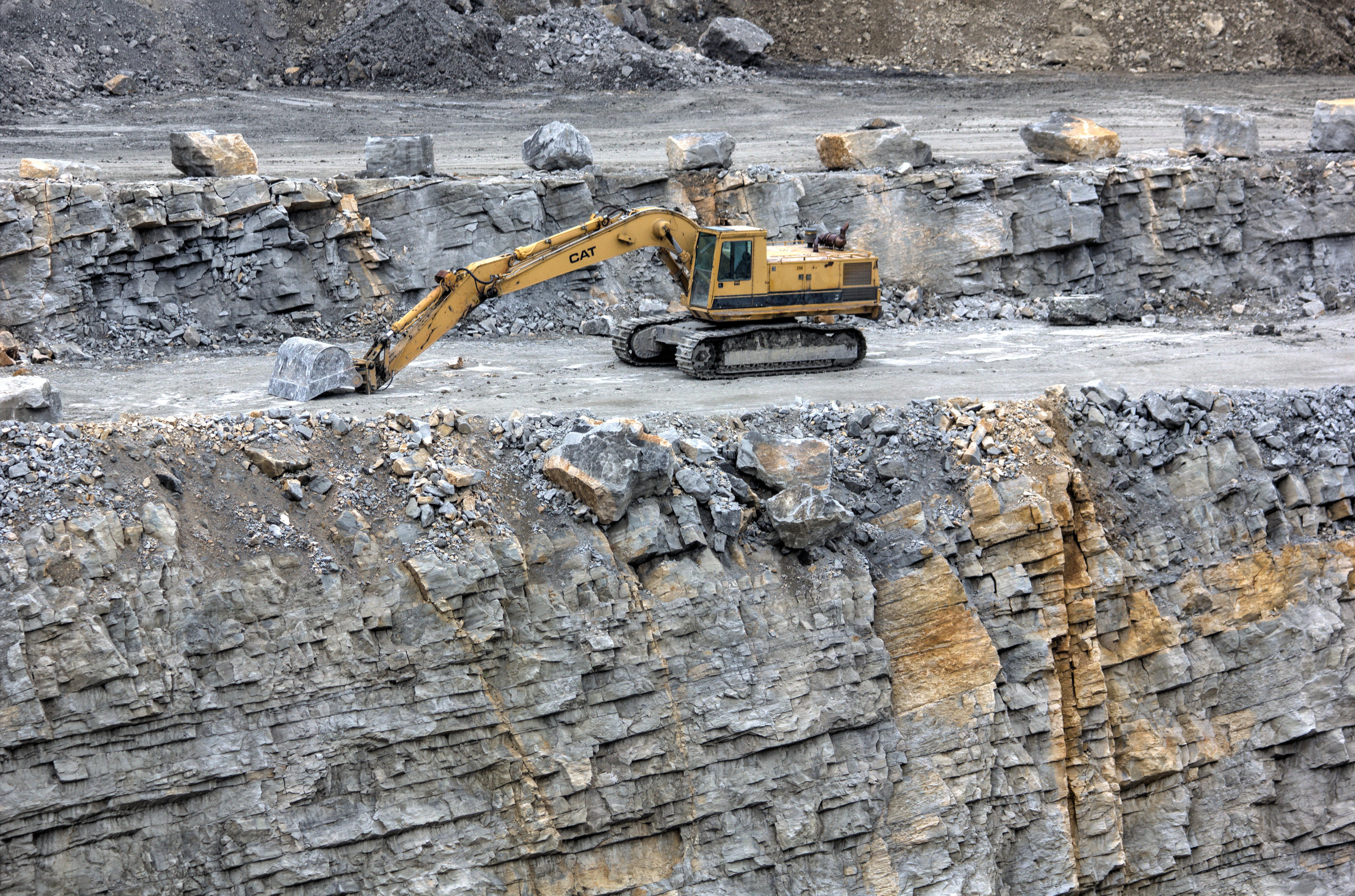 JURA CEMENT Werk Wildegg Abbau Steinbruch